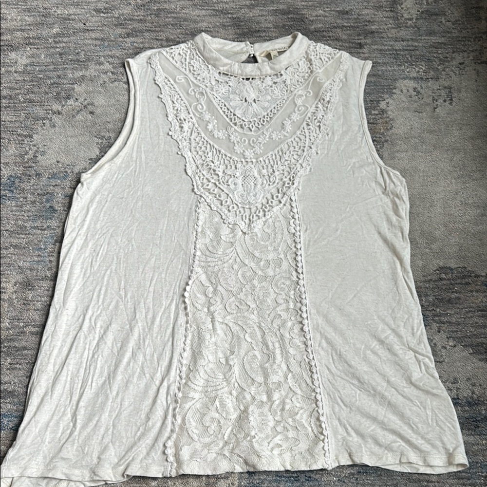 Elegant  Lace Sleeveless Top